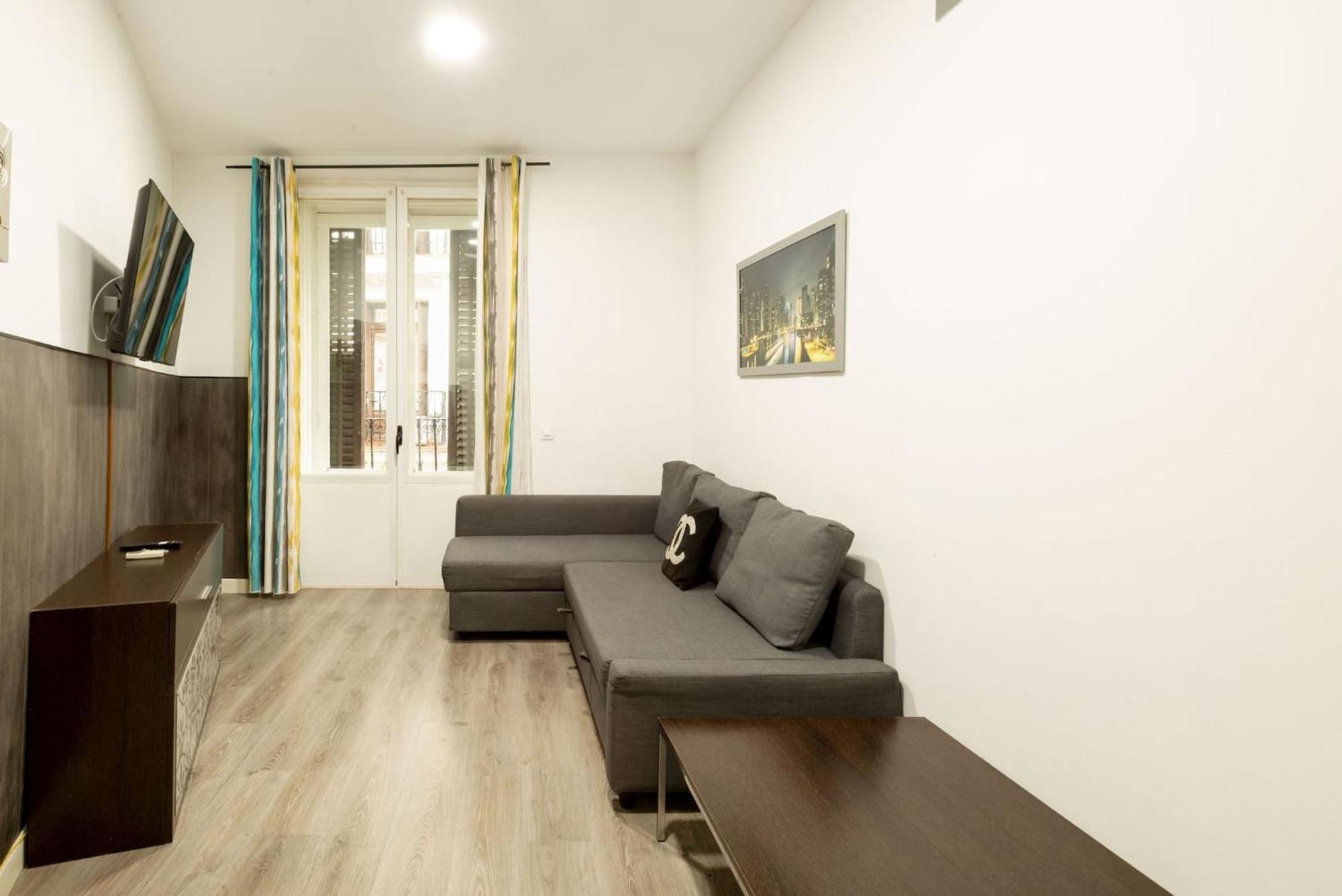 Apartamentos Day Madrid Plaza De Espana Centro Gran Via Sol Malasana Luaran gambar