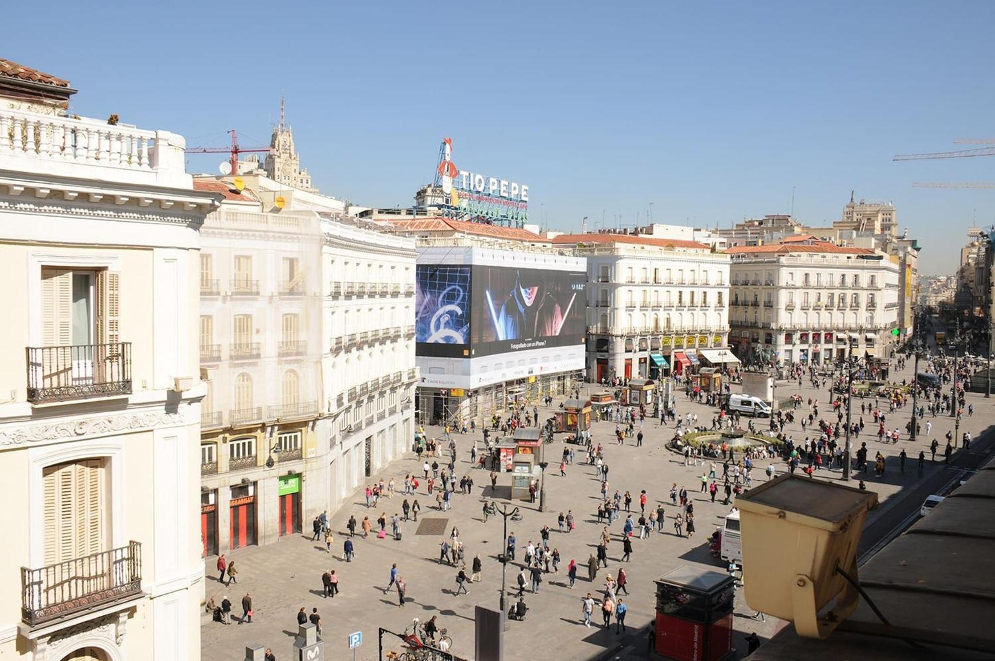 Apartamentos Day Madrid Plaza De Espana Centro Gran Via Sol Malasana Luaran gambar