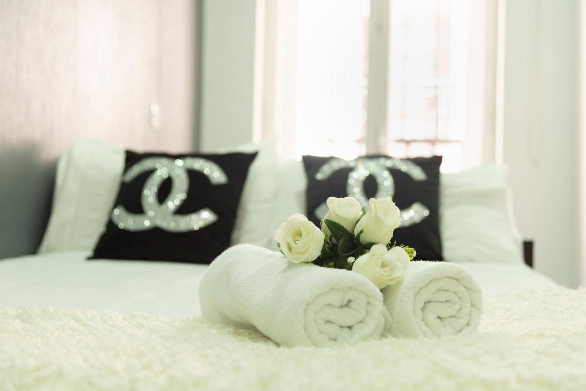 Apartamentos Day Madrid Plaza De Espana Centro Gran Via Sol Malasana Luaran gambar