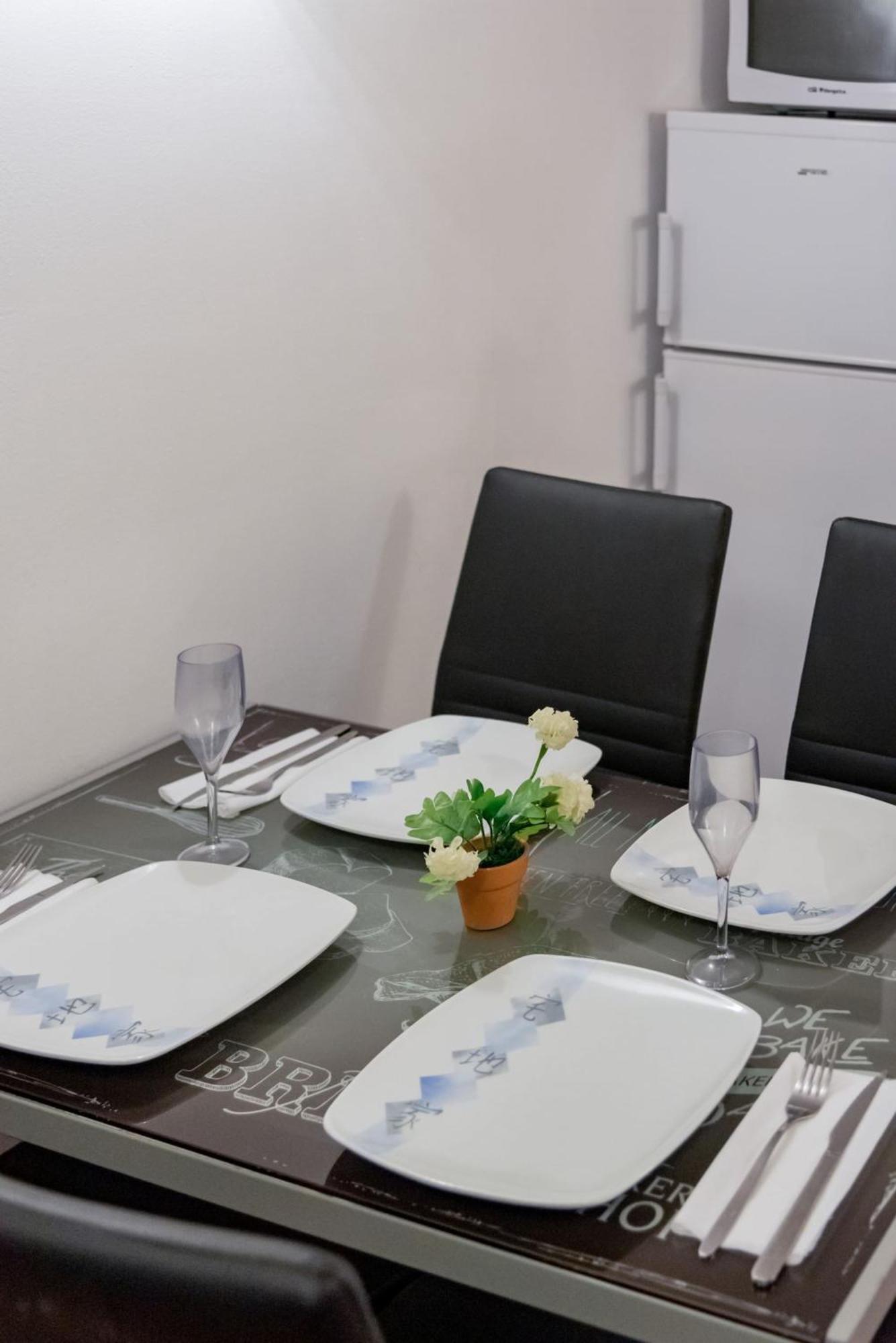 Apartamentos Day Madrid Plaza De Espana Centro Gran Via Sol Malasana Luaran gambar
