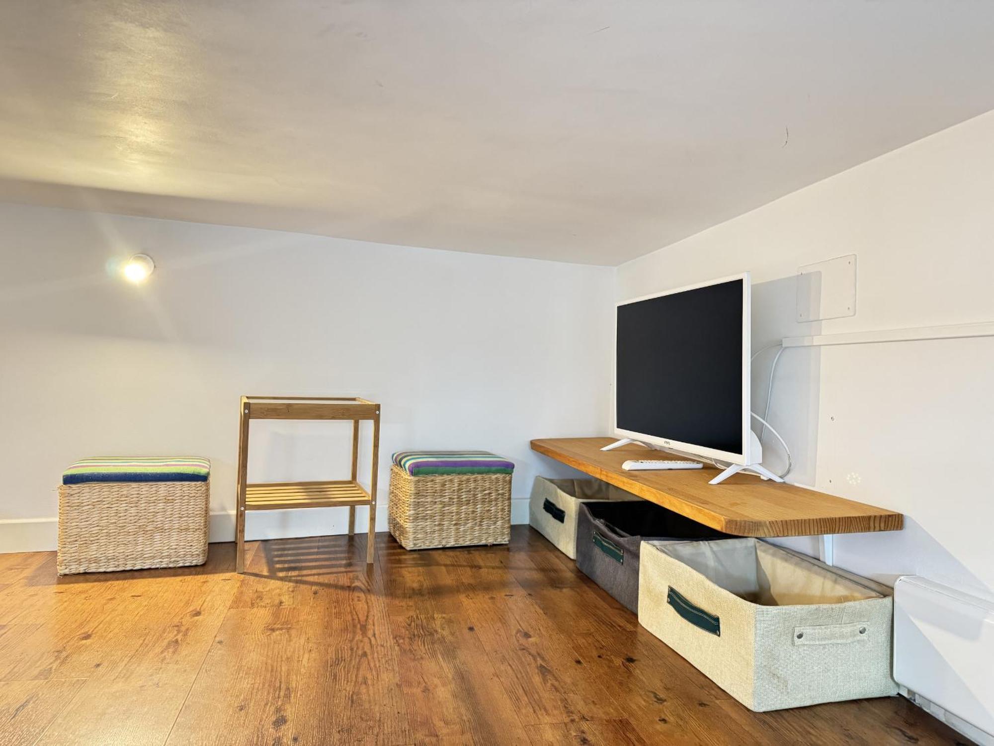 Apartamentos Day Madrid Plaza De Espana Centro Gran Via Sol Malasana Luaran gambar